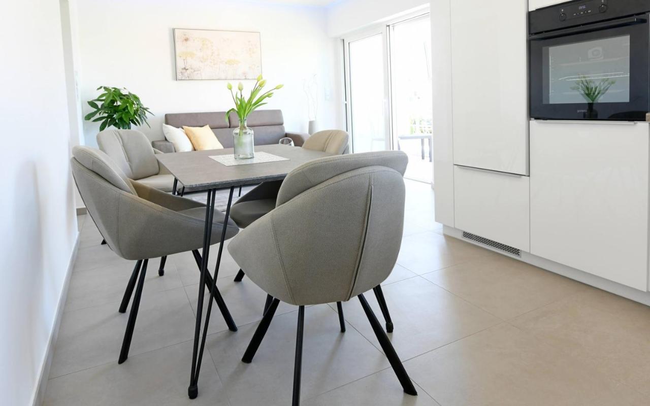 Apartments Mary Malinska Εξωτερικό φωτογραφία