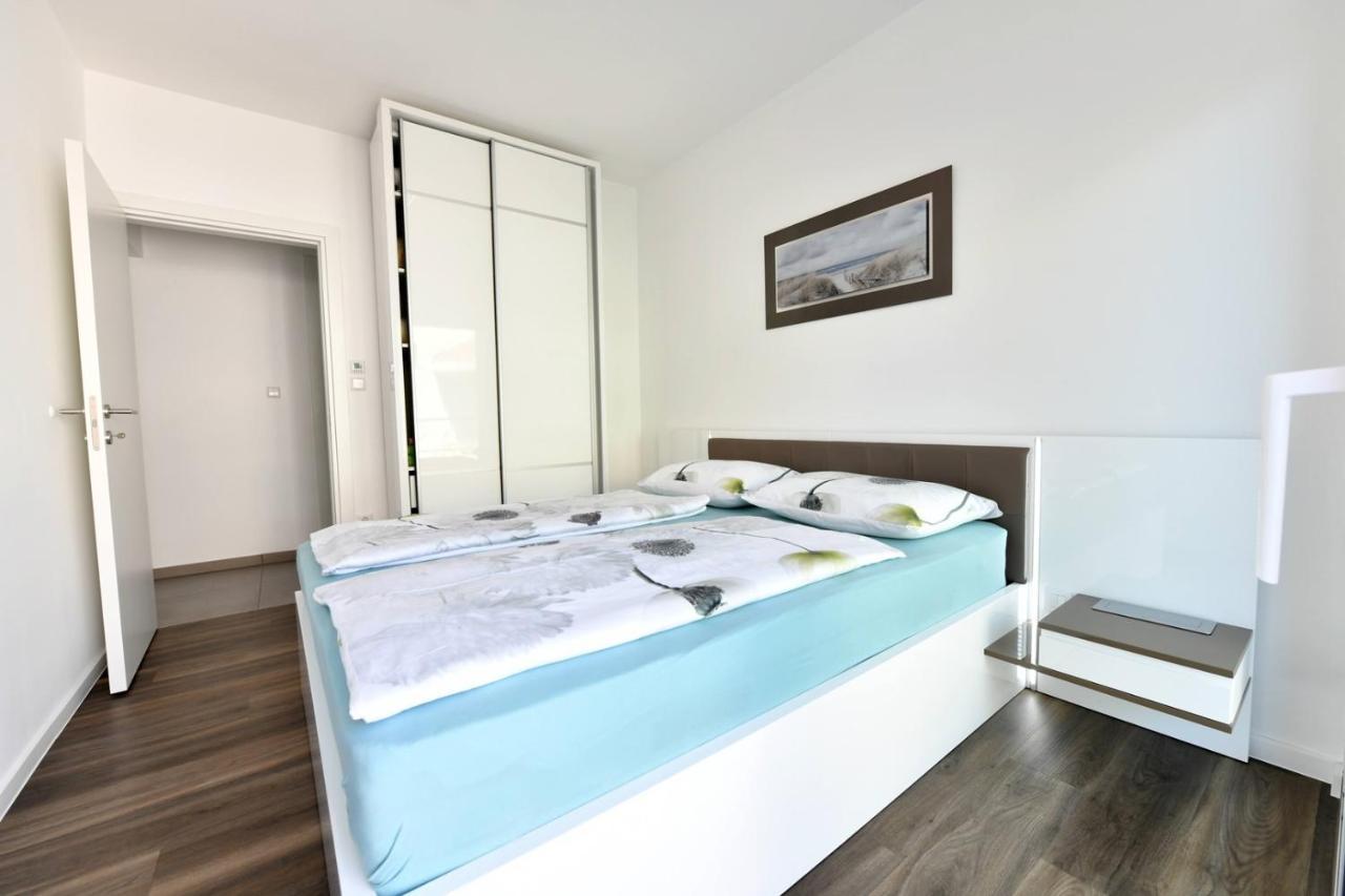 Apartments Mary Malinska Εξωτερικό φωτογραφία