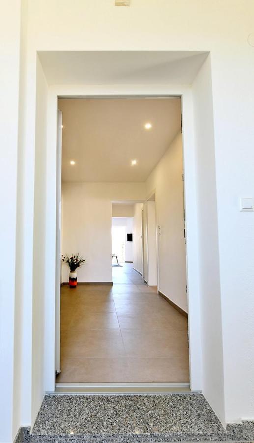 Apartments Mary Malinska Εξωτερικό φωτογραφία