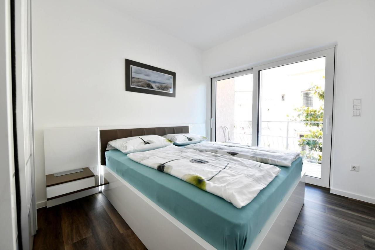 Apartments Mary Malinska Εξωτερικό φωτογραφία