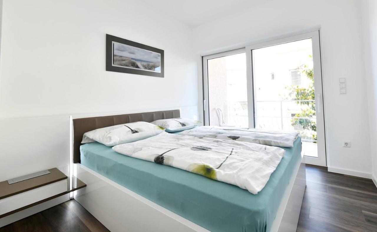 Apartments Mary Malinska Εξωτερικό φωτογραφία